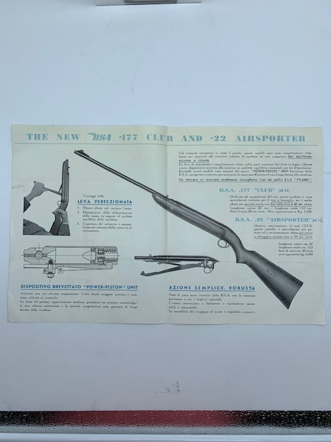The New BSA Air Rifles. Pieghevole pubblicitario (bifoglio)